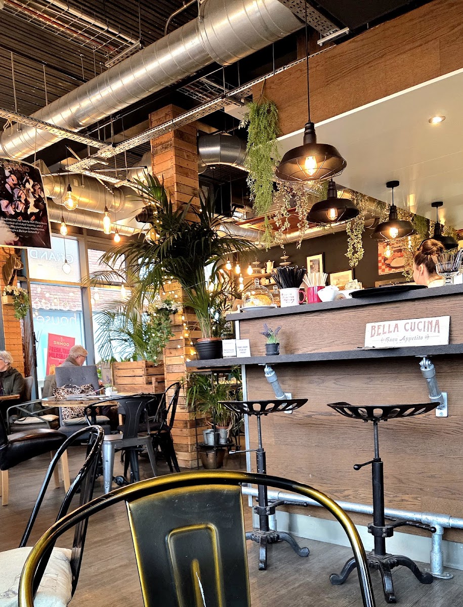 Grand Coffee House Photos 2